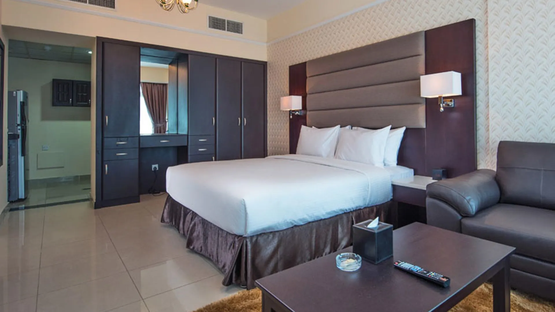 Sunday Mega Hotel Sheikh Zayed Road Near Difc Formerly Emirates Grand Hotel Dubai