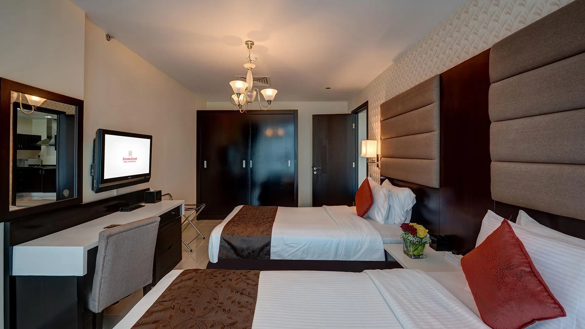 Aparthotel Sunday Mega Hotel Sheikh Zayed Road Near Difc Formerly Emirates Grand Hotel Dubai