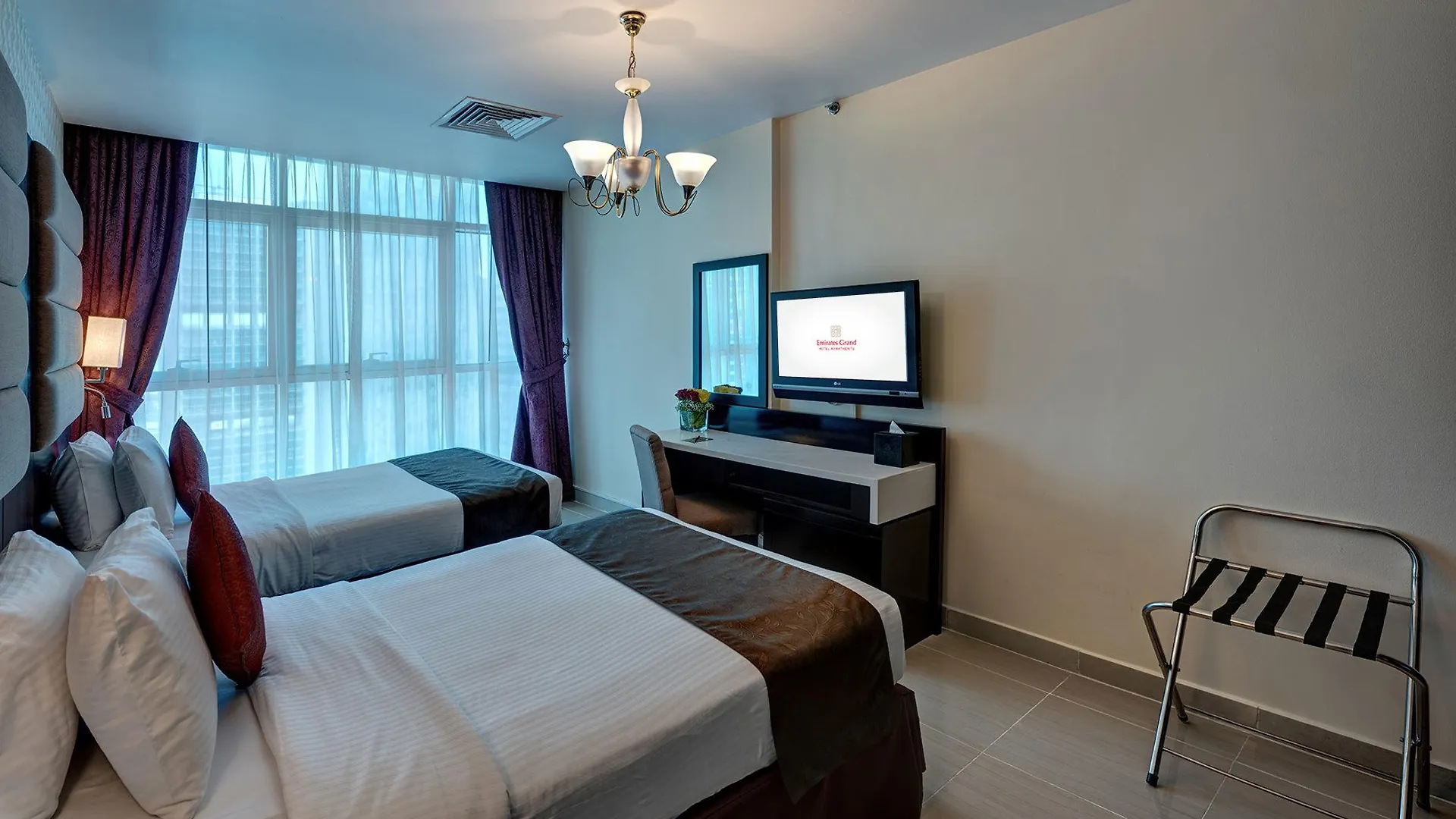 Sunday Mega Hotel Sheikh Zayed Road Near Difc Formerly Emirates Grand Hotel Dubai United Arab Emirates