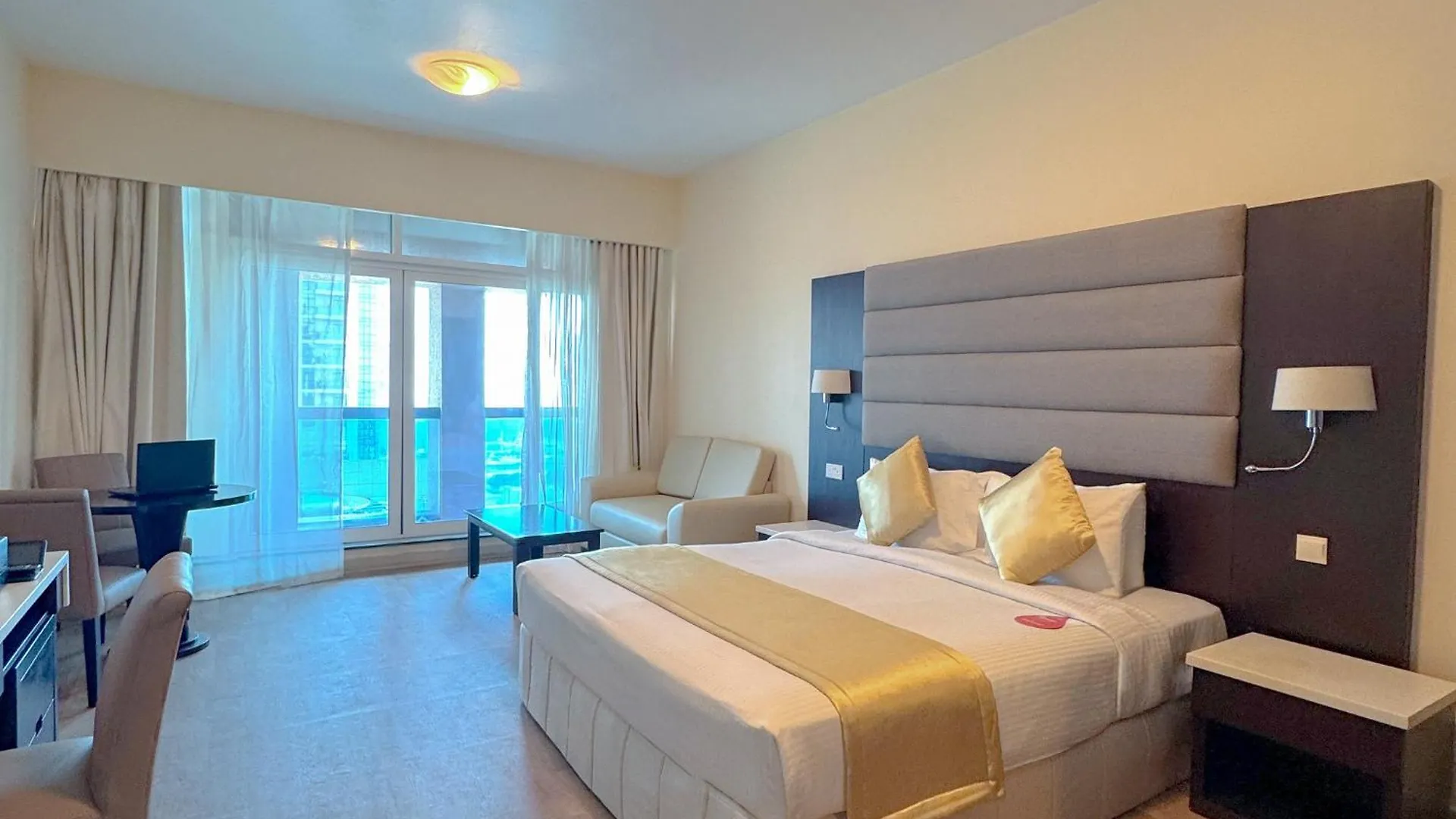Sunday Mega Hotel Sheikh Zayed Road Near Difc Formerly Emirates Grand Hotel Dubai 3*,  United Arab Emirates